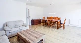 von_poll_real_estate_property_25053164_image_2