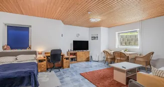 von_poll_real_estate_property_25053062.1_image_12