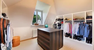 von_poll_real_estate_property_25225032_image_9