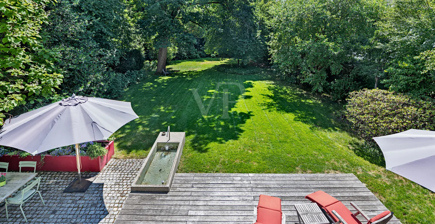 parkähnliches Grundstück