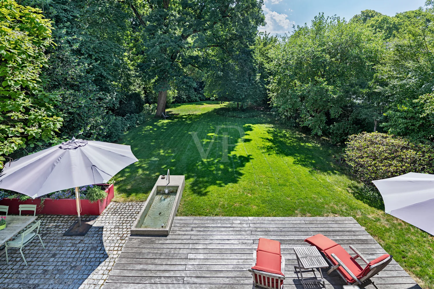 parkähnliches Grundstück