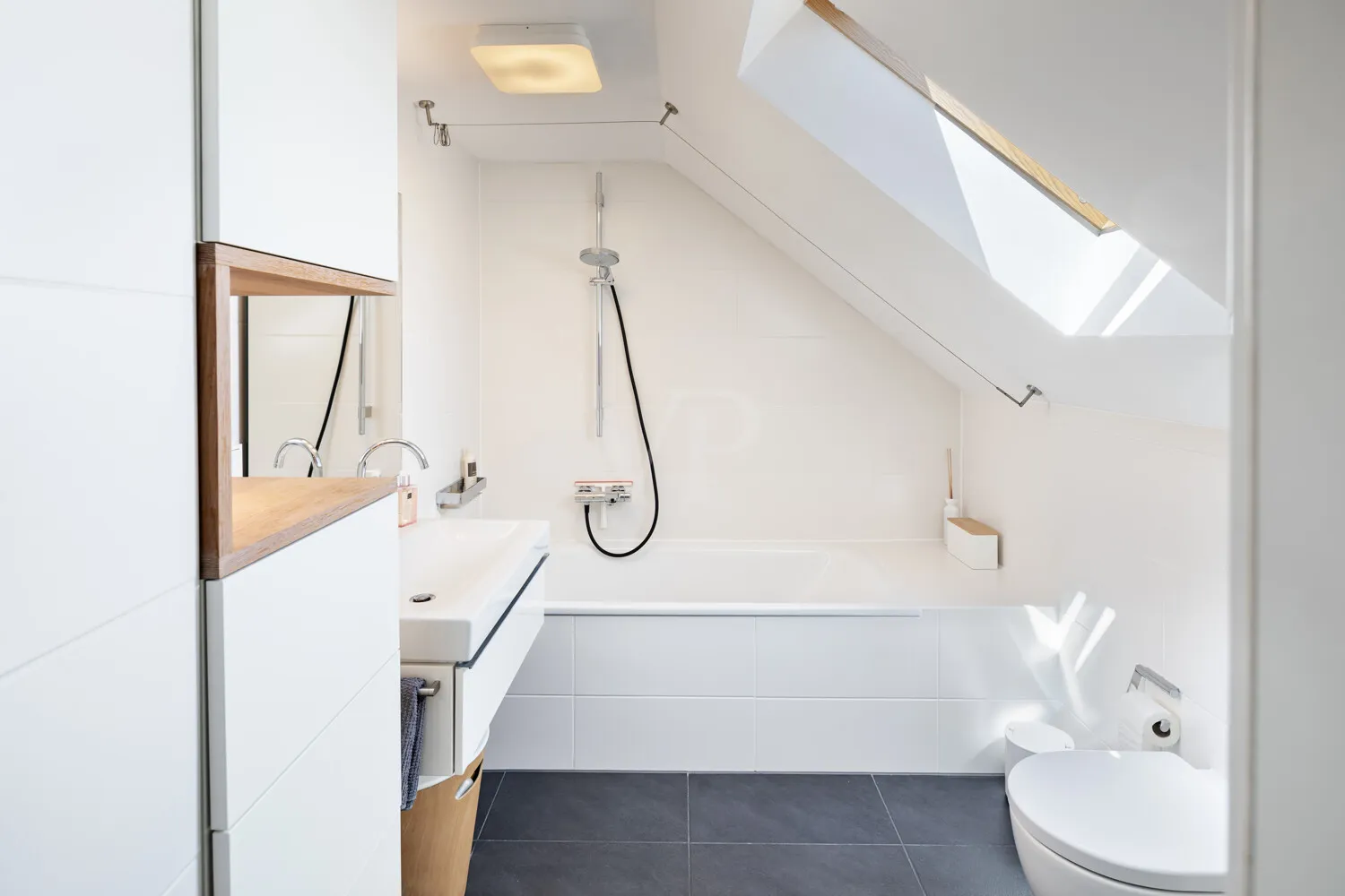 Badezimmer Dachgeschoss