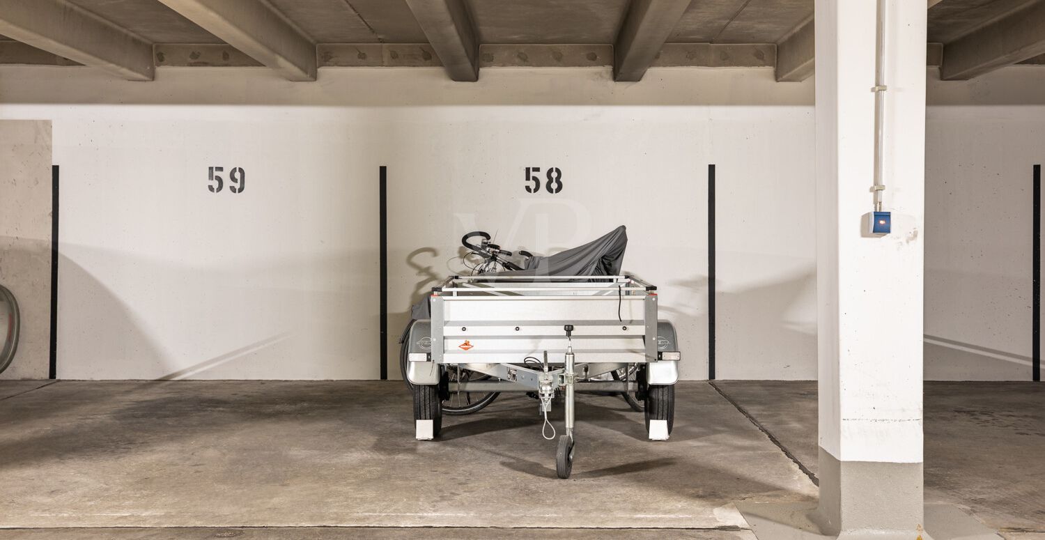 Tiefgaragenstellplatz