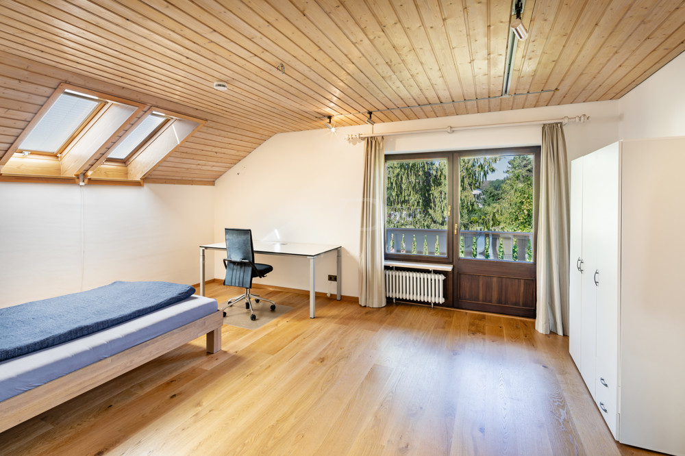 Schlafzimmer 2 OG