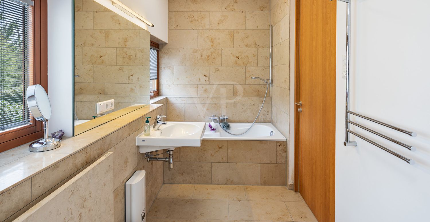 Badezimmer I