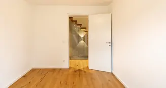 von_poll_real_estate_property_242250H2_image_6