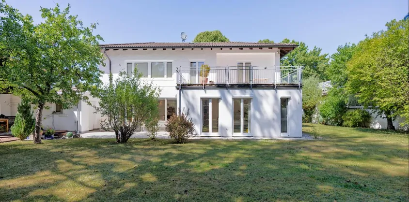 von Poll Immobilien GmbH