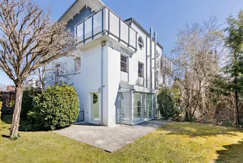 von Poll Immobilien GmbH