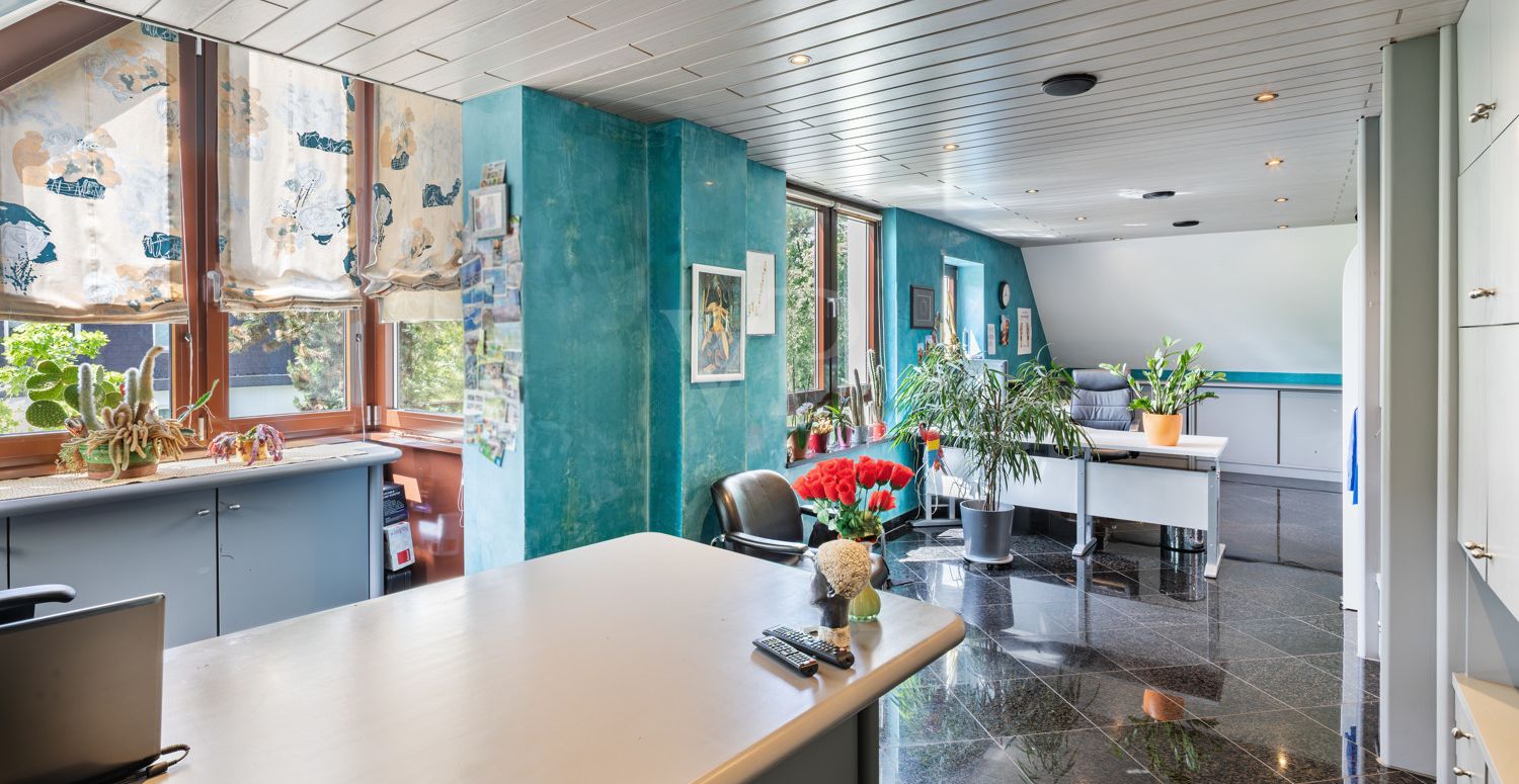 Büro