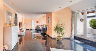 von_poll_real_estate_property_25225033_image_2
