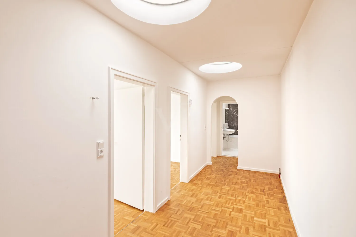 Weitläufiger Flur
