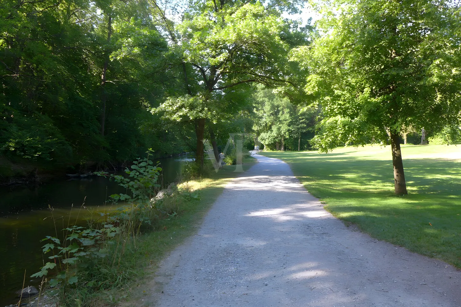 Weg entlang der Würm