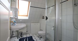 von_poll_real_estate_property_25253009_image_6
