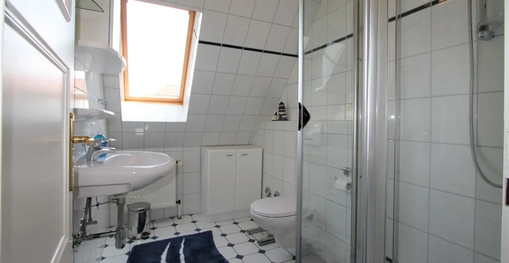 Helle, gepflegte Wohnung in ruhiger Lage im Künstlerdorf Oldsum