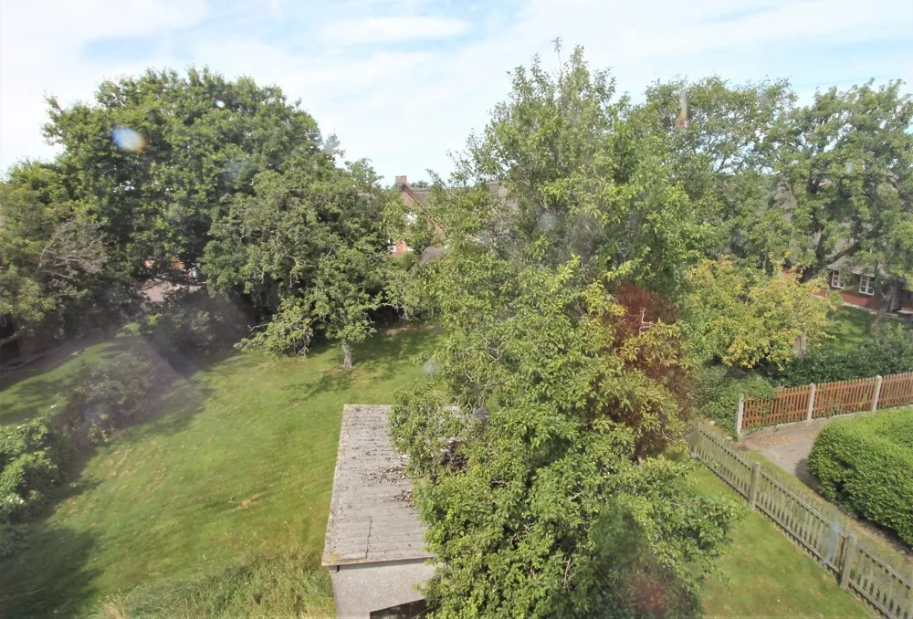 Helle, gepflegte Wohnung in ruhiger Lage im Künstlerdorf Oldsum