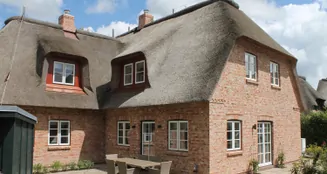 von_poll_real_estate_property_22253009_image_1