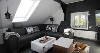 von_poll_real_estate_property_25253004_image_2