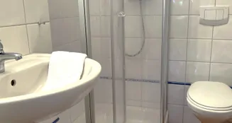 von_poll_real_estate_property_25253010_image_9