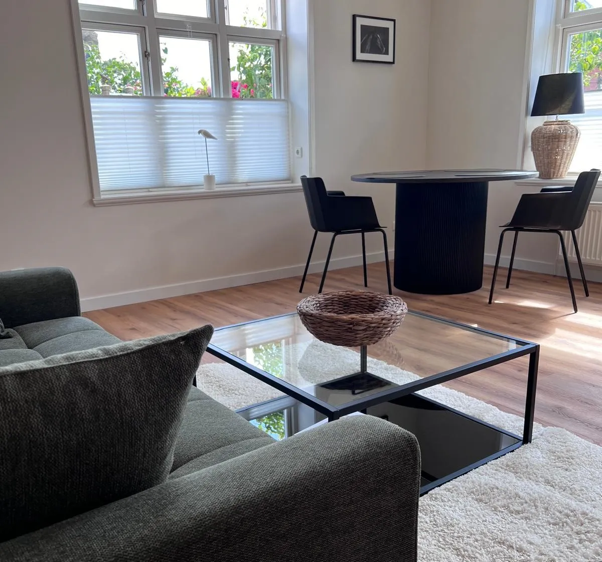 Top-Immobilie: Fünf exklusive Ferienwohnungen und eine Inhaberwohnung in begehrter Lage