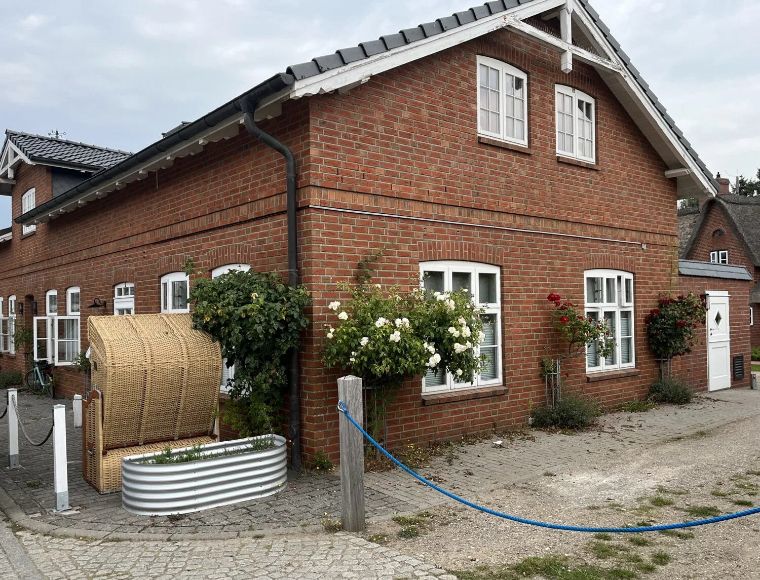 Top-Immobilie: Fünf exklusive Ferienwohnungen und eine Inhaberwohnung in begehrter Lage