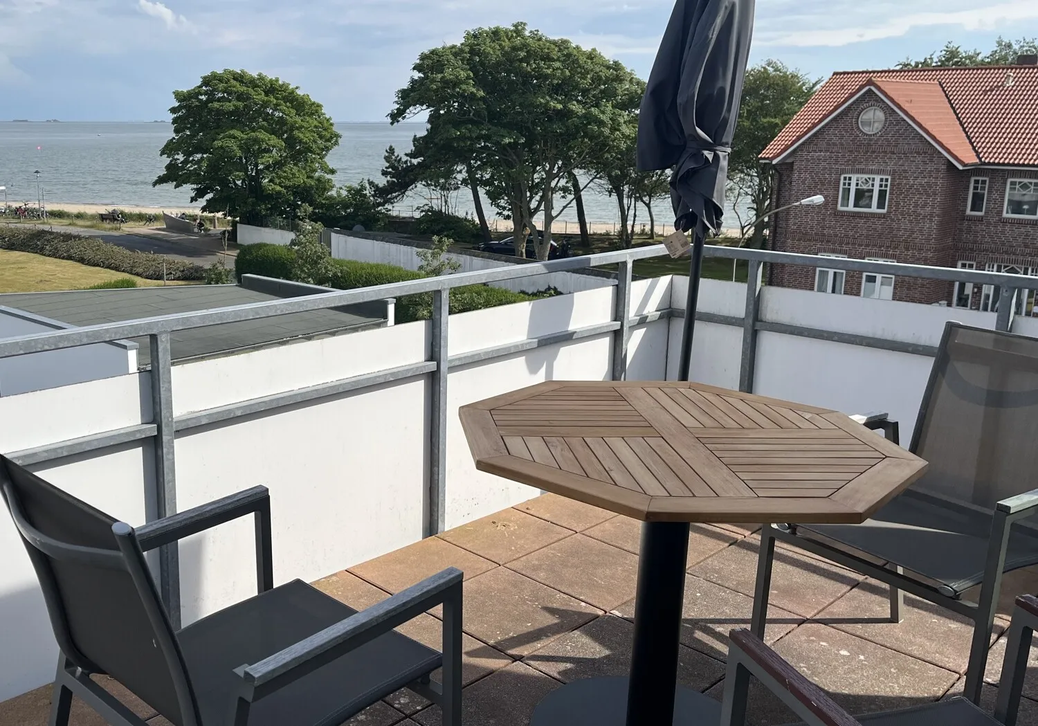 Ein Logenplatz am Meer – außergewöhnliche Wohnung in einzigartiger Strandlage