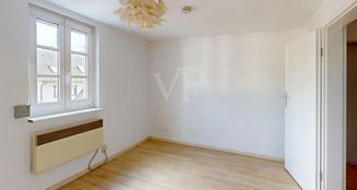 von_poll_real_estate_property_25191127_image_9