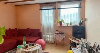 von_poll_real_estate_property_25191112_image_6