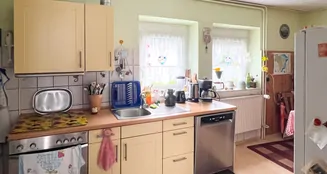 von_poll_real_estate_property_25191112_image_3