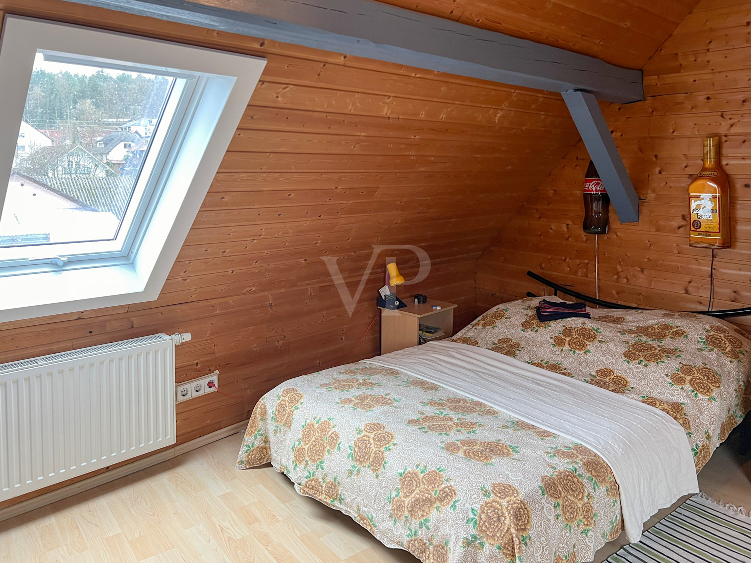 Gästezimmer/Hobbyraum im Dachgeschoss (20m²)