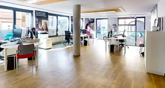 von_poll_real_estate_property_25191121_image_0