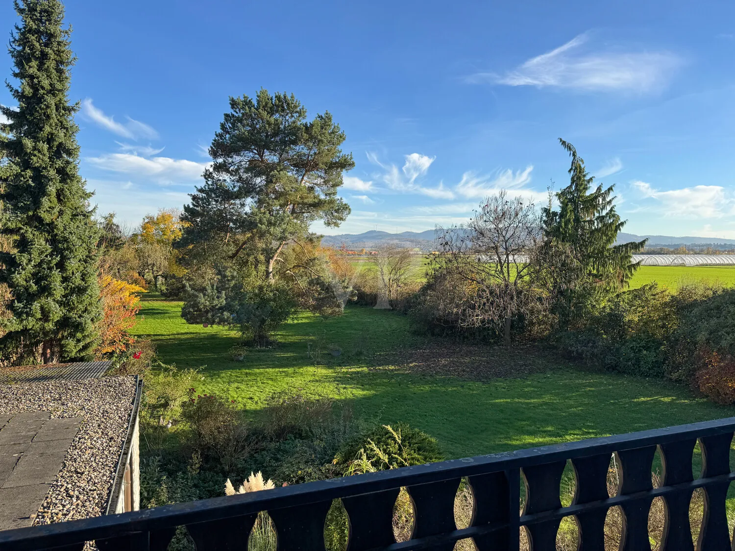Balkon und Dachterrasse