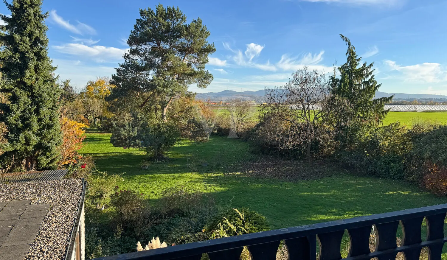 Balkon und Dachterrasse