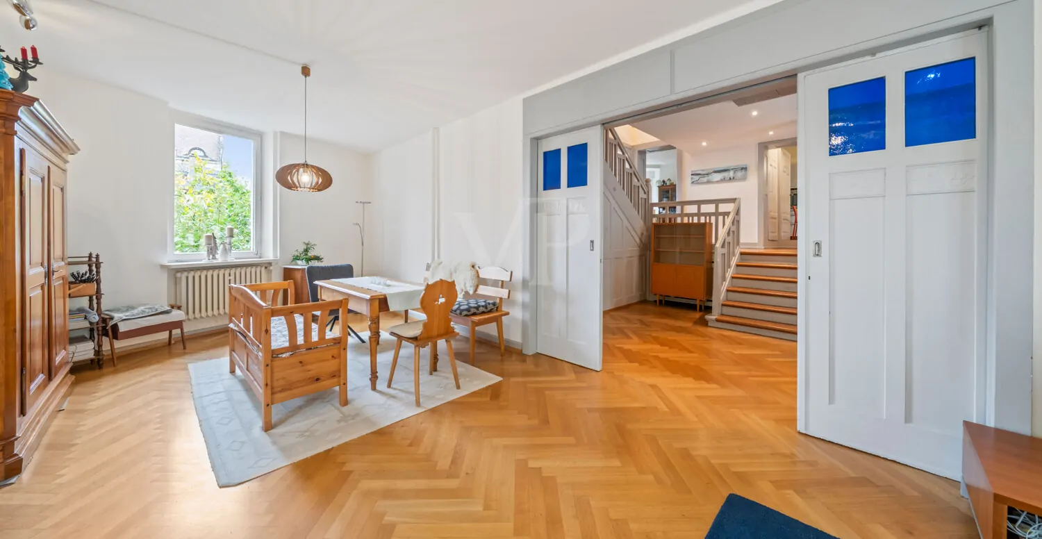 Wohnbereich mit Zugang zum Außenbereich