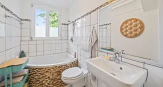 von_poll_real_estate_property_25191146_image_14