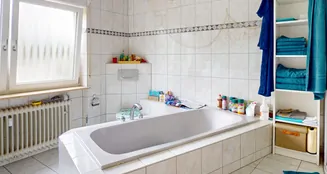 von_poll_real_estate_property_25191139_image_9