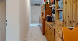 von_poll_real_estate_property_25191139_image_11