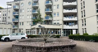 von_poll_real_estate_property_25191141_image_1