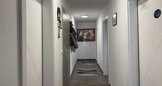 von_poll_real_estate_property_25191142_image_5