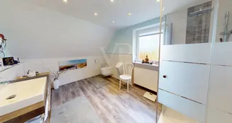 von_poll_real_estate_property_25191144_image_11