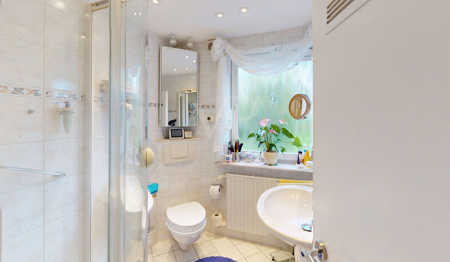 Badezimmer, EG
