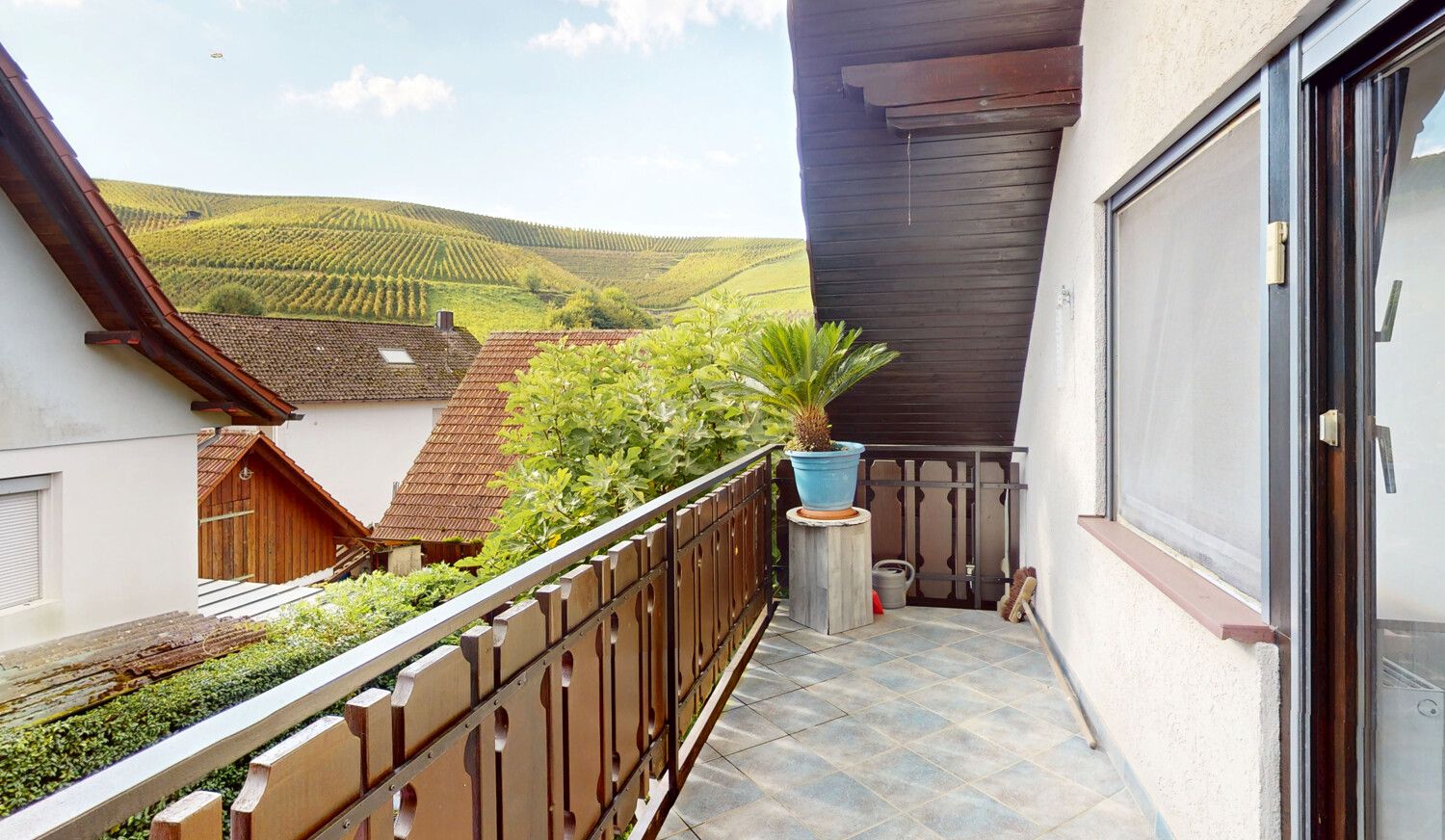Balkon, OG