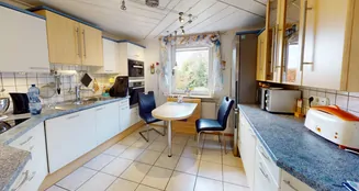 von_poll_real_estate_property_25191144_image_4