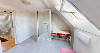 von_poll_real_estate_property_25191149_image_15