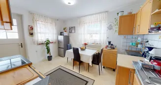 von_poll_real_estate_property_25191149_image_7