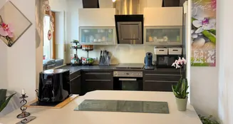 von_poll_real_estate_property_25191150_image_2