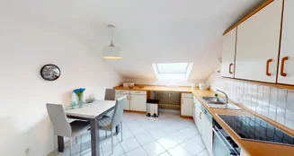 von_poll_real_estate_property_26191154_image_0