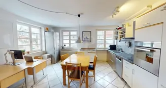 von_poll_real_estate_property_26191151_image_3