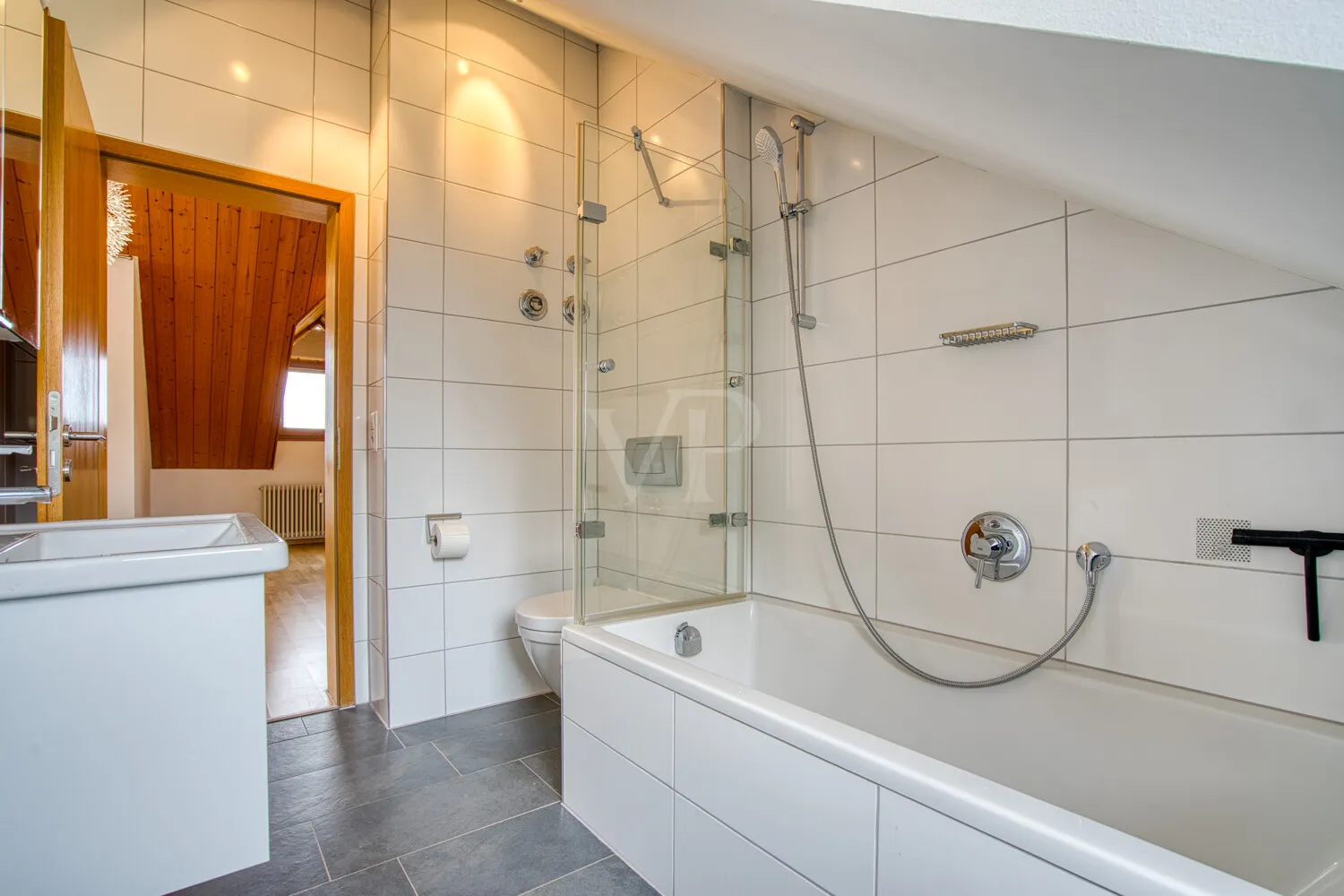 Badezimmer aus einer anderen Perspektive