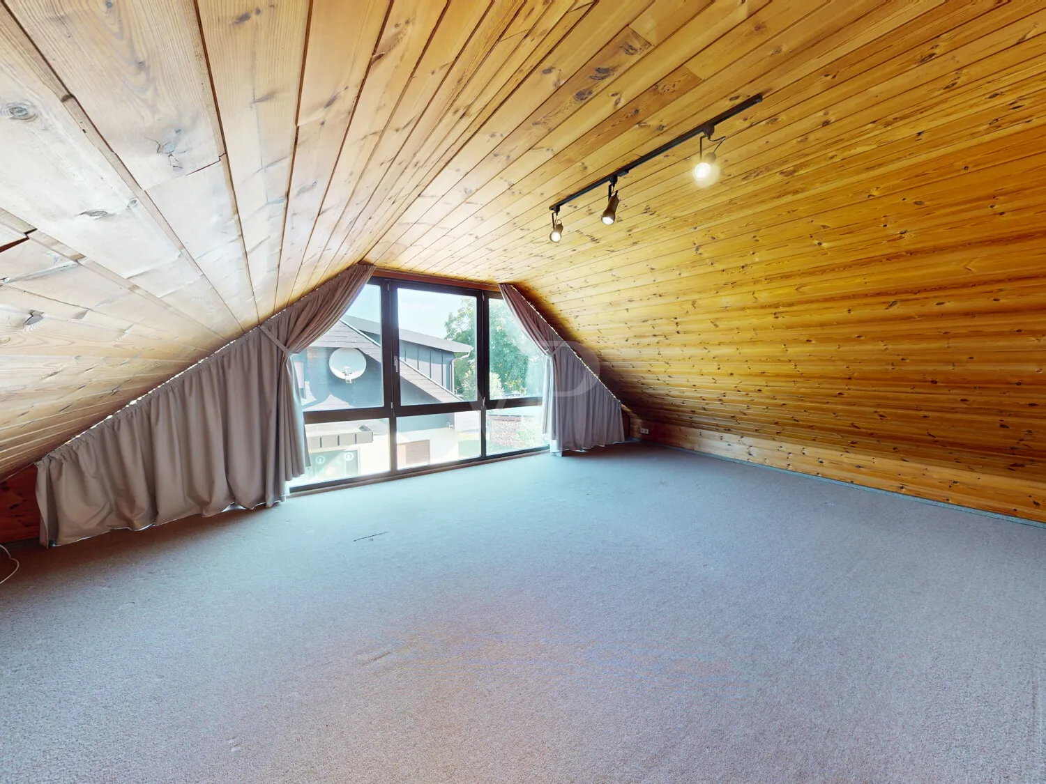 Fensterfront, DG