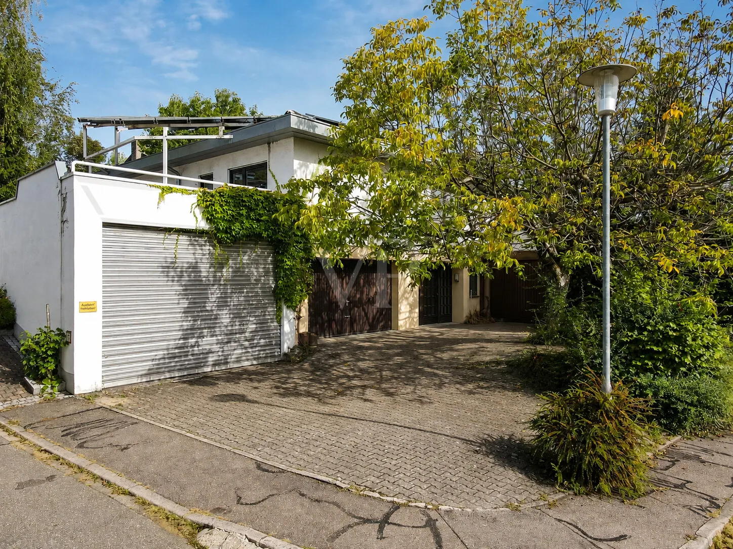 Garage für Wohnwagen oder Werkstatt
